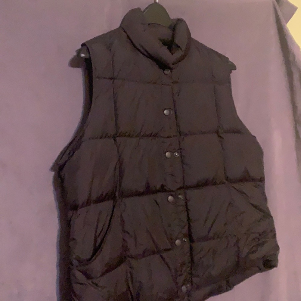 Lands End Puffer Vest